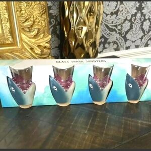 Set OF 4 GLASS SHARK SHOOTERS, SHARK SHOT GLASSES 2 OZ Coastal Nautical Sea Life